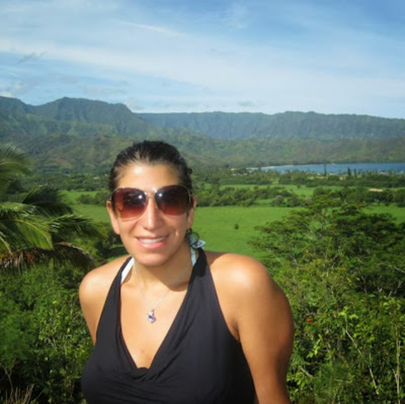 Meet your Posher, Crissy - Picture 1 of 1